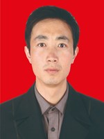 李小伟
